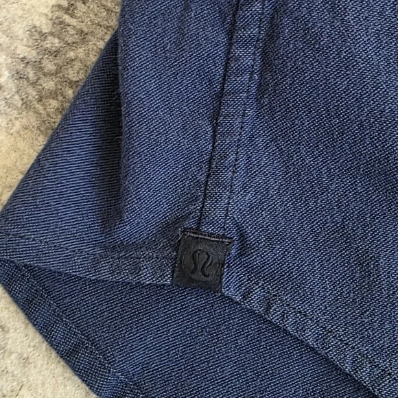 Lululemon Long Sleeve Button Down Shirt BUNDLE OF 2 Gray Blue Mens Medium - Picture 10 of 11